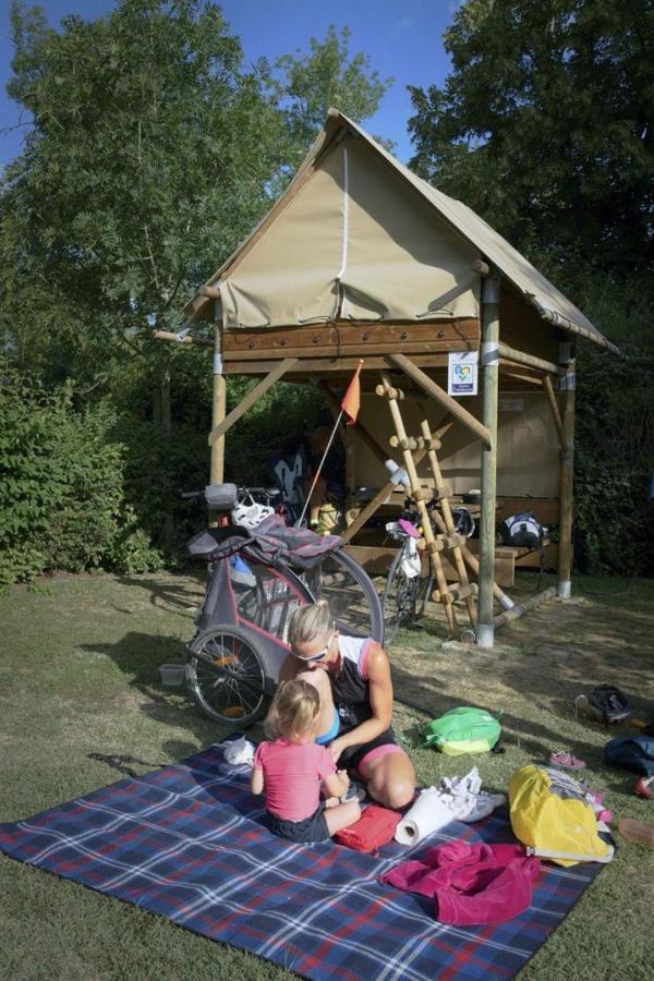 Camping Onlycamp La Confluence Savonnieres Exterior photo